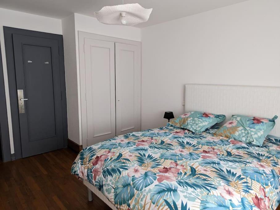 Appartement Plein Centre Saint Die Des Vosges Zewnętrze zdjęcie